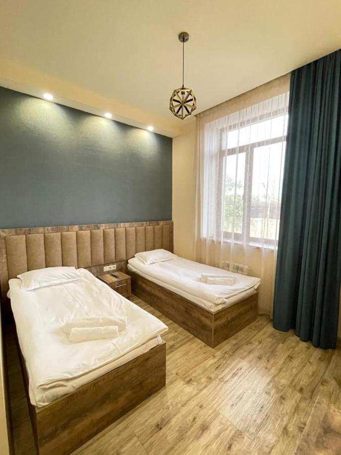 Glendale Boutique Hotel เยเรวาน ภายนอก รูปภาพ