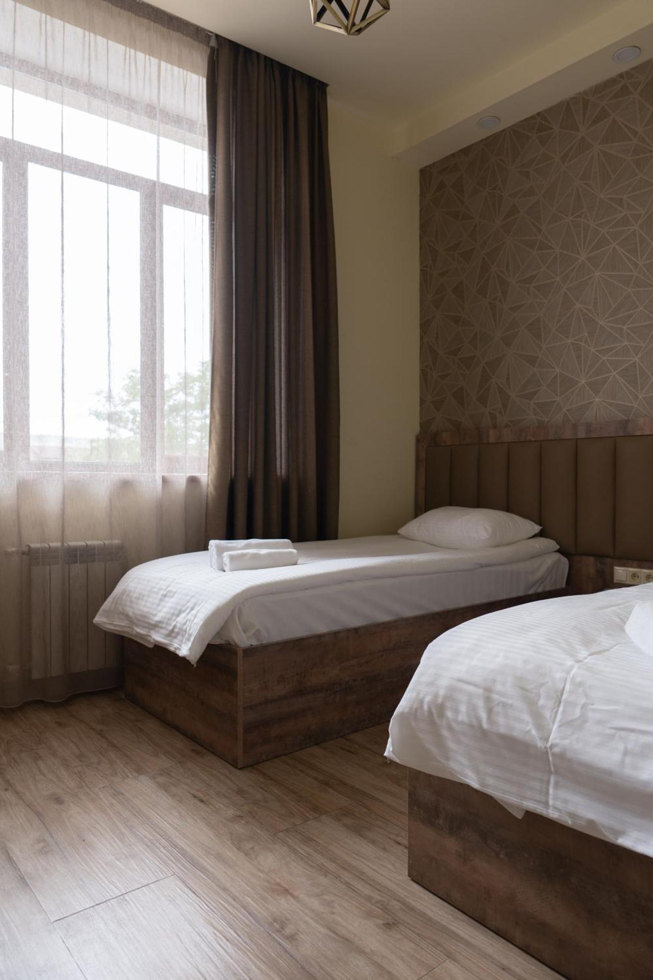 Glendale Boutique Hotel เยเรวาน ภายนอก รูปภาพ